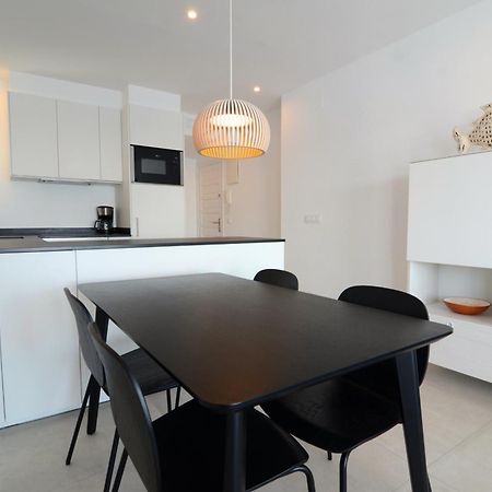 Front Mar - Apartamentos L' Escala Extérieur photo