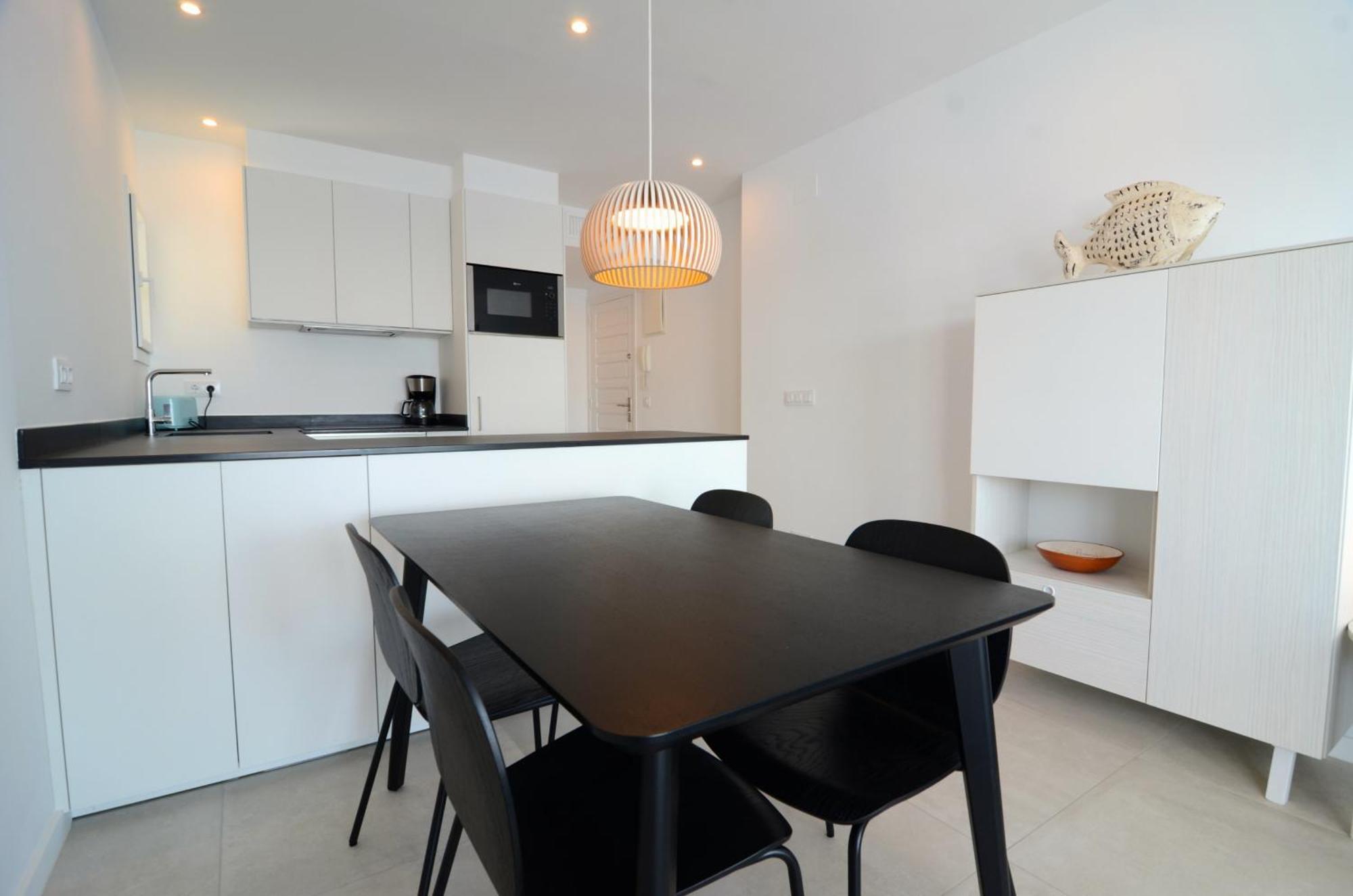 Front Mar - Apartamentos L' Escala Extérieur photo