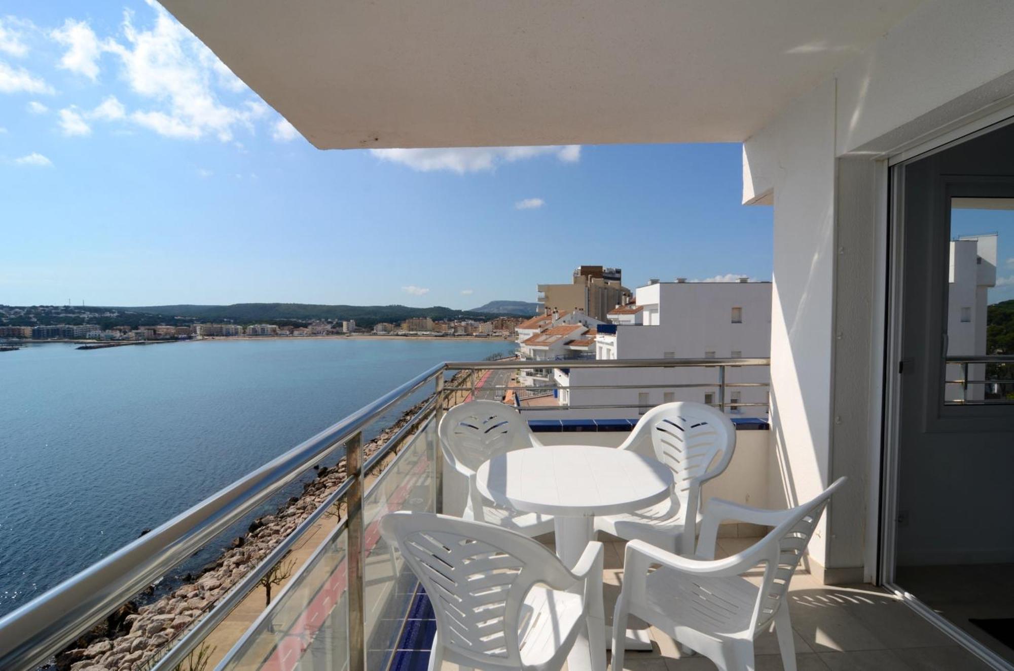 Front Mar - Apartamentos L' Escala Extérieur photo